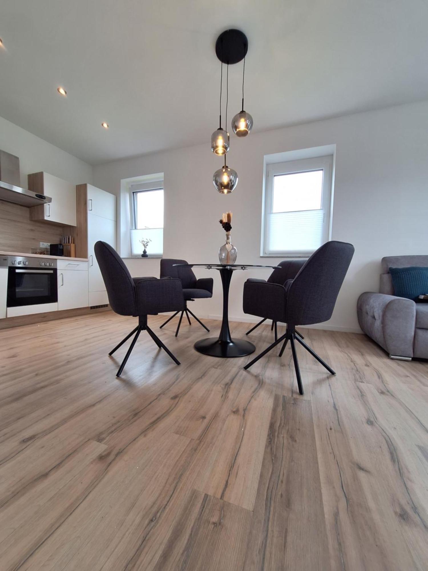 Murtal Appartement Groessingblick Top 1 Zeltweg Eksteriør bilde